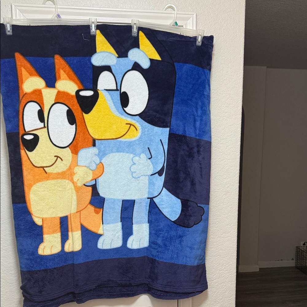 BLUEY BLANKET